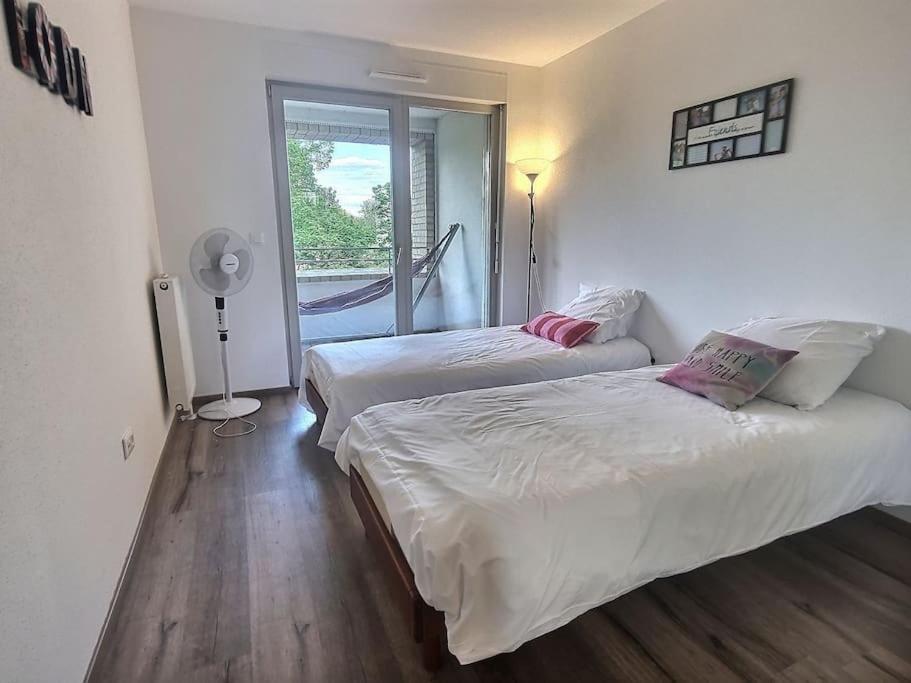 Superbe Appartement Avec 2 Balcons - Vue Sur La Cathedrale Environ 15 Min En Tram Στρασβούργο Εξωτερικό φωτογραφία
